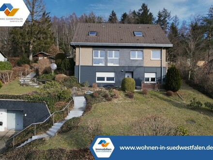 3-Parteienhaus / Einfamilienhaus mit ELW in Burbach mit toller, unverbaubarer Aussicht!