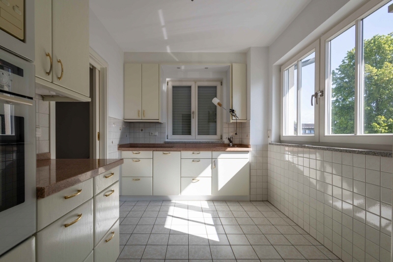 Attraktives Mehrfamilienhaus in begehrter Lage von Stephanskirchen – 83071 Stephanskirchen, 83071 Stephanskirchen – Vorschaubild 14