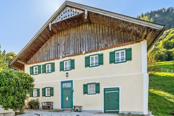 Uriges Bauernsacherl in Alleinlage nur 10 min südlich der Stadt Salzburg!