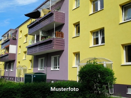 Einfamilienhaus mit Doppelgarage