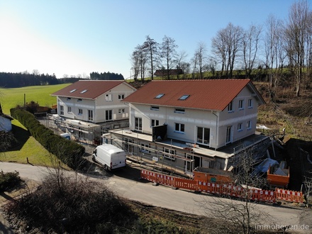 Hausähnliche Neubau-Maisonettewohnung zwischen Lindau und Wangen, energetisch hervorragende 8,8 kWh/(m2*a) = A+ (7)