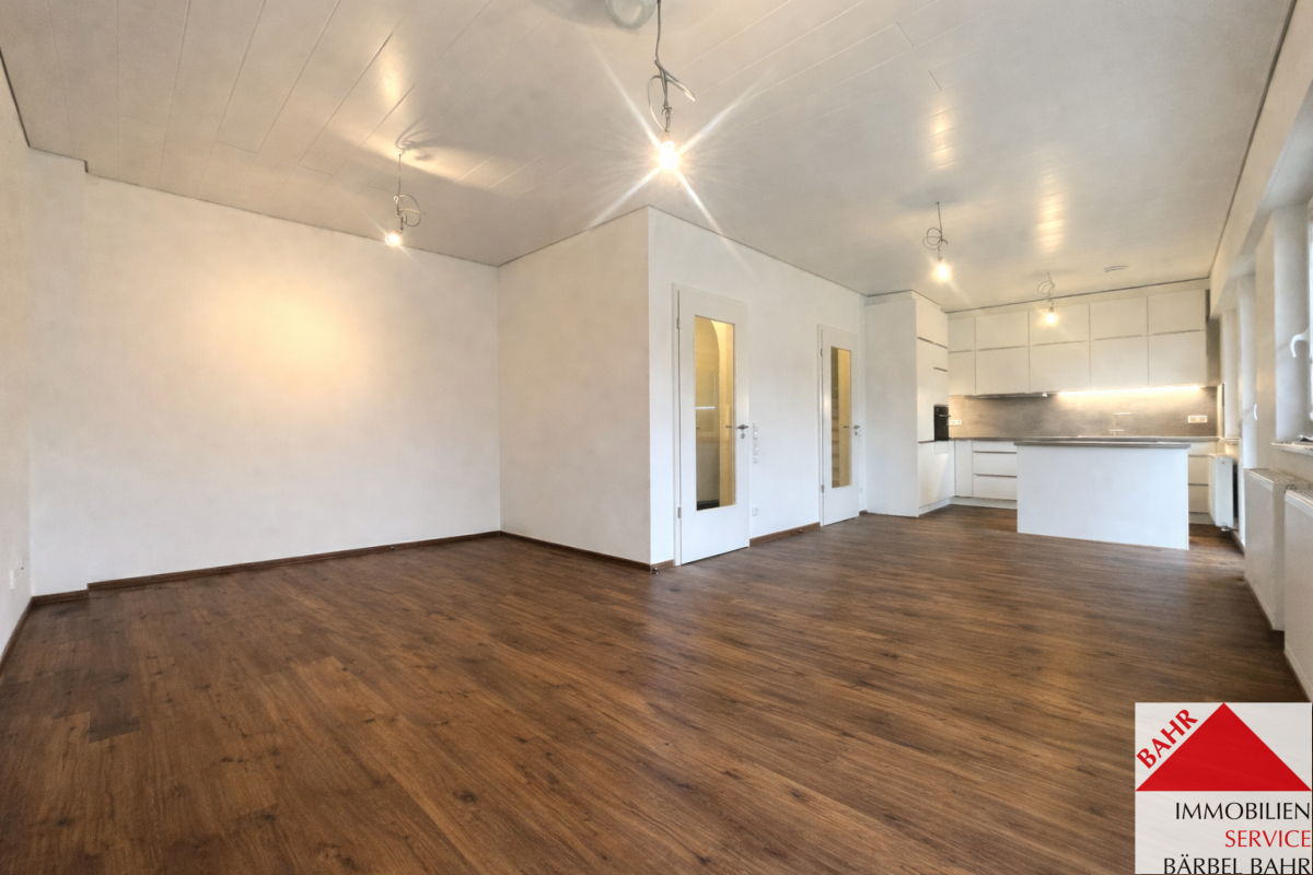 Neuwertige, lichtdurchflutete Maisonette-Wohnung in Sindelfingen! - Photo 3