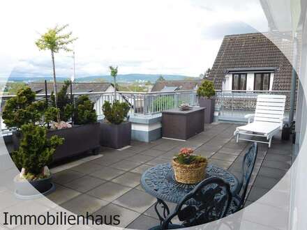 Für das LUXUSPAAR! Traumhaftes, EXKLUSIVES, lichtdurchflutetes Penthouse mit LIFT & Einzelgarage !