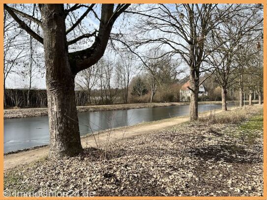 Baugrundstück + Gartenhaus in TOP-Wohnlage von Nürnberg-Herpersdorf – 2. Reihe zum „Alten Kanal“**