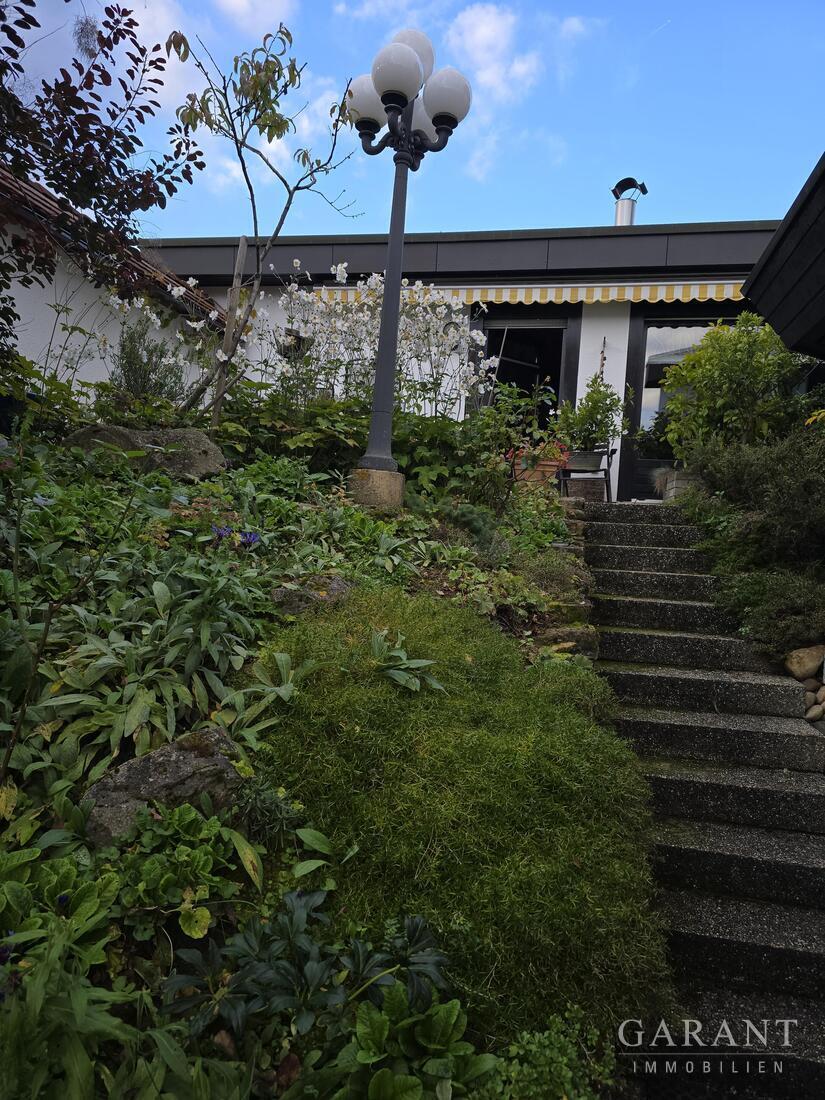 Attraktiver Bungalow mit Pool und einem tollen Garten... – 72178 Waldachtal, 72178 Waldachtal – Vorschaubild 11