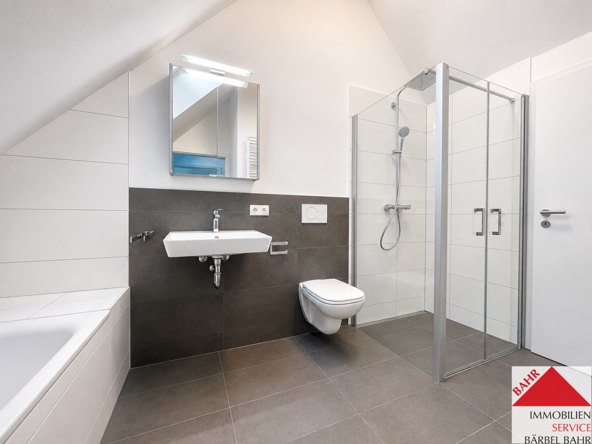 Helle, neuwertige Maisonette-Wohnung mit Weitblick! - Foto 1