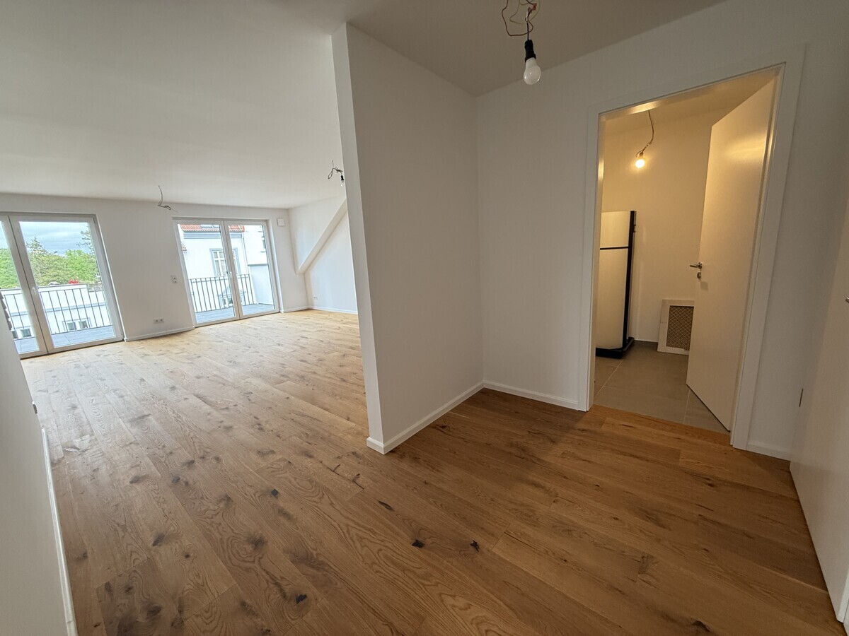 Schwachhausen // Neubau-Penthouse im Erstbezug mit XL-Balkon, edler EBK, Aufzug, TG & barrierefrei - Foto 1