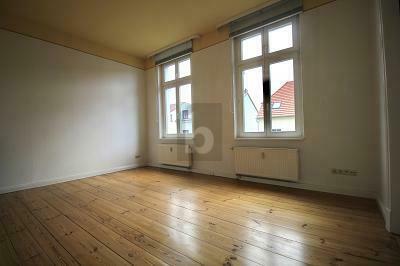 KLEIN UND FEIN- ALTBAU GUT RENOVIERT