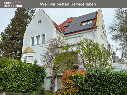 Zweifamilienhaus mit Jugendstil-Elementen in Bestlage von Wiesbaden-Sonnenberg