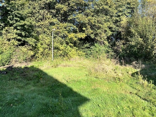 Idyllischer Bauplatz für Ihre kompakten Wohnträume!