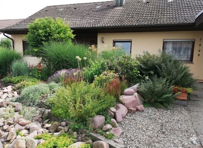 Immobilie in Gundelsheim - Haus mit Weitblick und Entwicklungspotenzial in Gundelsheim-Bachenau - Bild 1