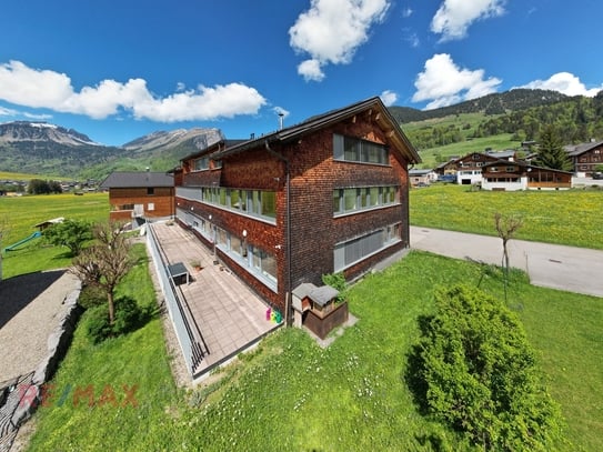 Bergluft & Behaglichkeit: Ihr neues Zuhause im Bregenzerwald