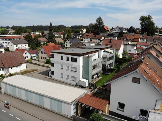 Zentrumsnahe, gehoben ausgestattete, barrierefreie Erdgeschosswohnung mit Terrasse und Garten (1)