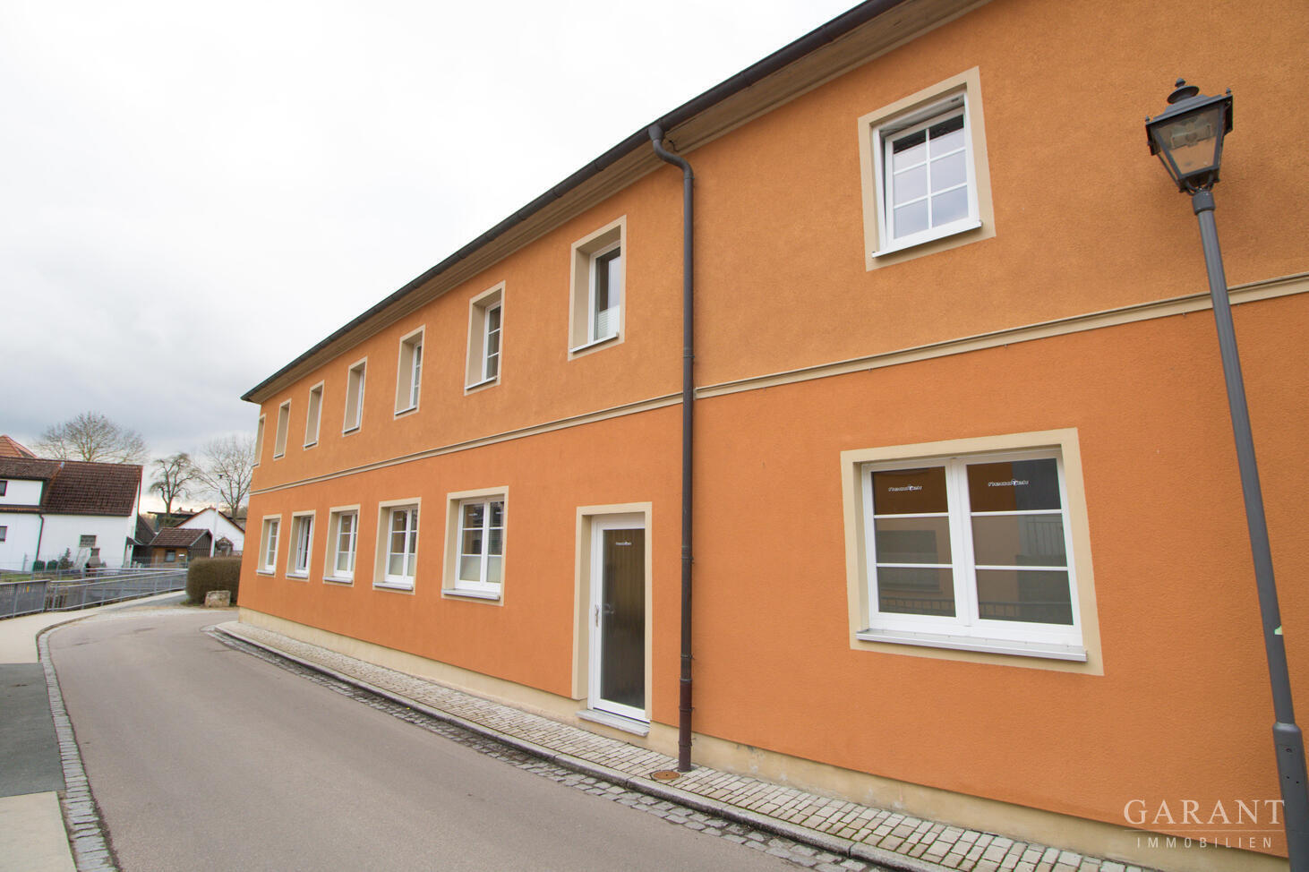 Wohn- und Geschäftshaus inmitten einer liebenswerten Kleinstadt – 97215 Uffenheim, 97215 Uffenheim – Vorschaubild 2