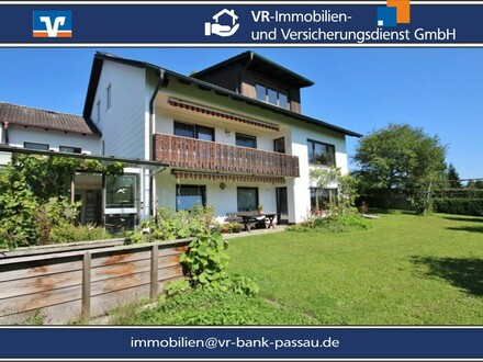 Familienanwesen mit Traumgarten und idealer Privatsphäre Einfamilienhaus in 94036 Passau - Heining