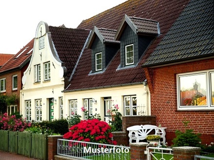Einfamilien-Reihenmittelhaus mit Terrasse und Garage ++ provisionsfrei ++