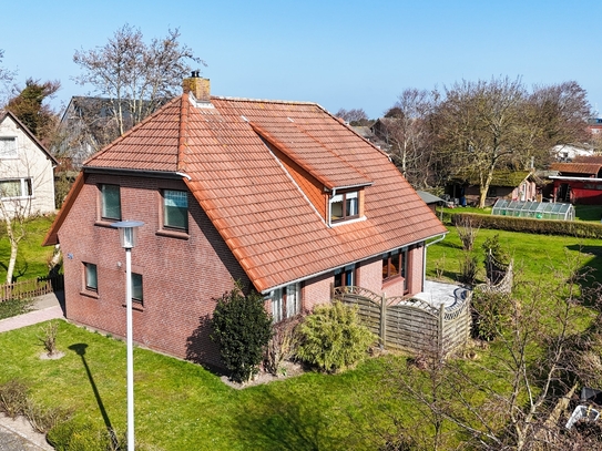 Inselliebe entdecken: Charmantes Einfamilienhaus auf Wangerooge mit großem Garten