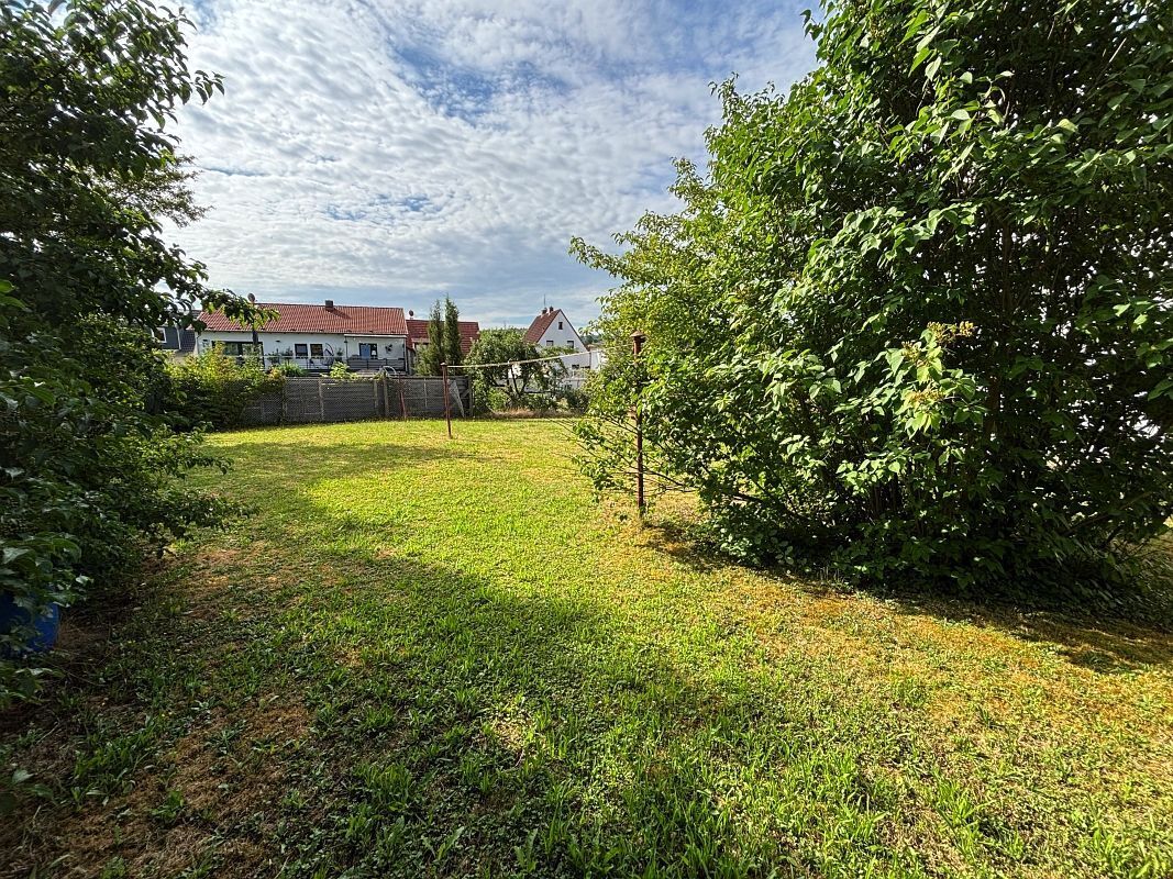 Gemütliches Einfamilienhaus mit Option zur weiteren Bebauung, in angenehmer ruhiger Wohnlage von Groß-Bieberau – 64401 Groß-Bieberau, 64401 Groß-Bieberau – Vorschaubild 6