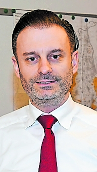 Ortsbürgermeister  Carsten  Brauer