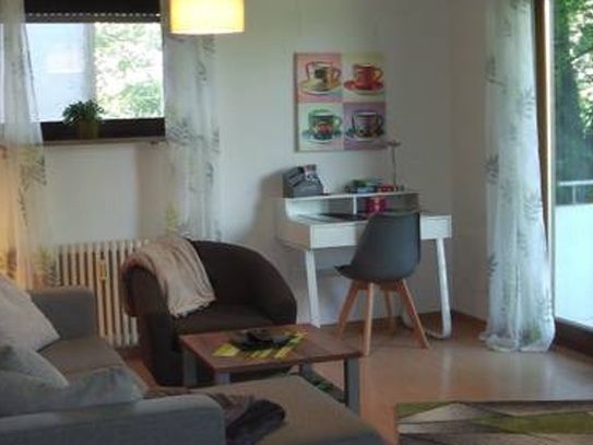 2-Zimmer Ferienwohnung in Ostfildern mit Internet, Küche, Balkon, Waschmaschine, TV, Wohnzimmer, Schlafzimmer, Bad und…