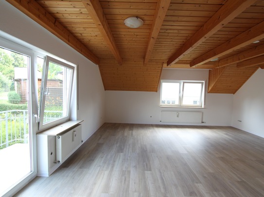 Tolle 4-Zimmer-Maissonettwohnung mit EBK + Balkon in HN-Kirchhausen