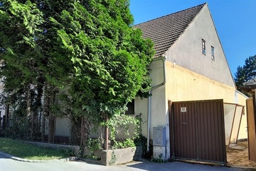 Preisreduktion- Schönes Grundstück mit Bestandshaus in Bahnhofsnähe