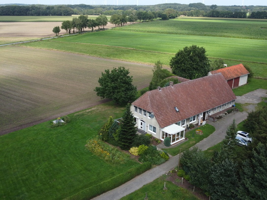 Idyllisch gelegener Resthof zwischen Bremen und Oldenburg