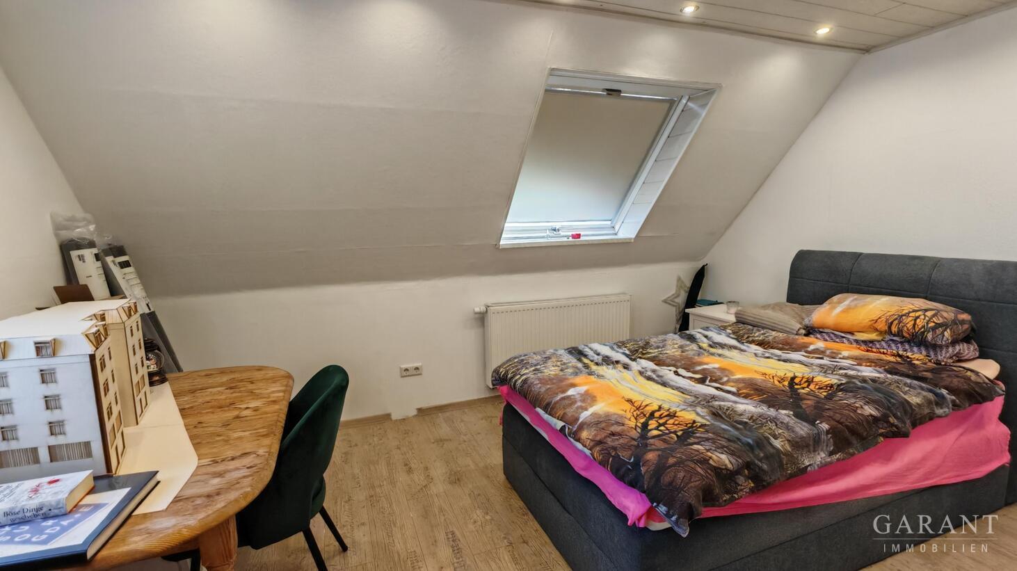 Einfamilienhaus mit Scheune und Entwicklungspotenzial – 75210 Keltern, 75210 Keltern – Vorschaubild 27