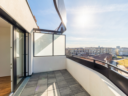 im letzten Stock - Neubau - Hofseite- Spitzenlage und Ausblick