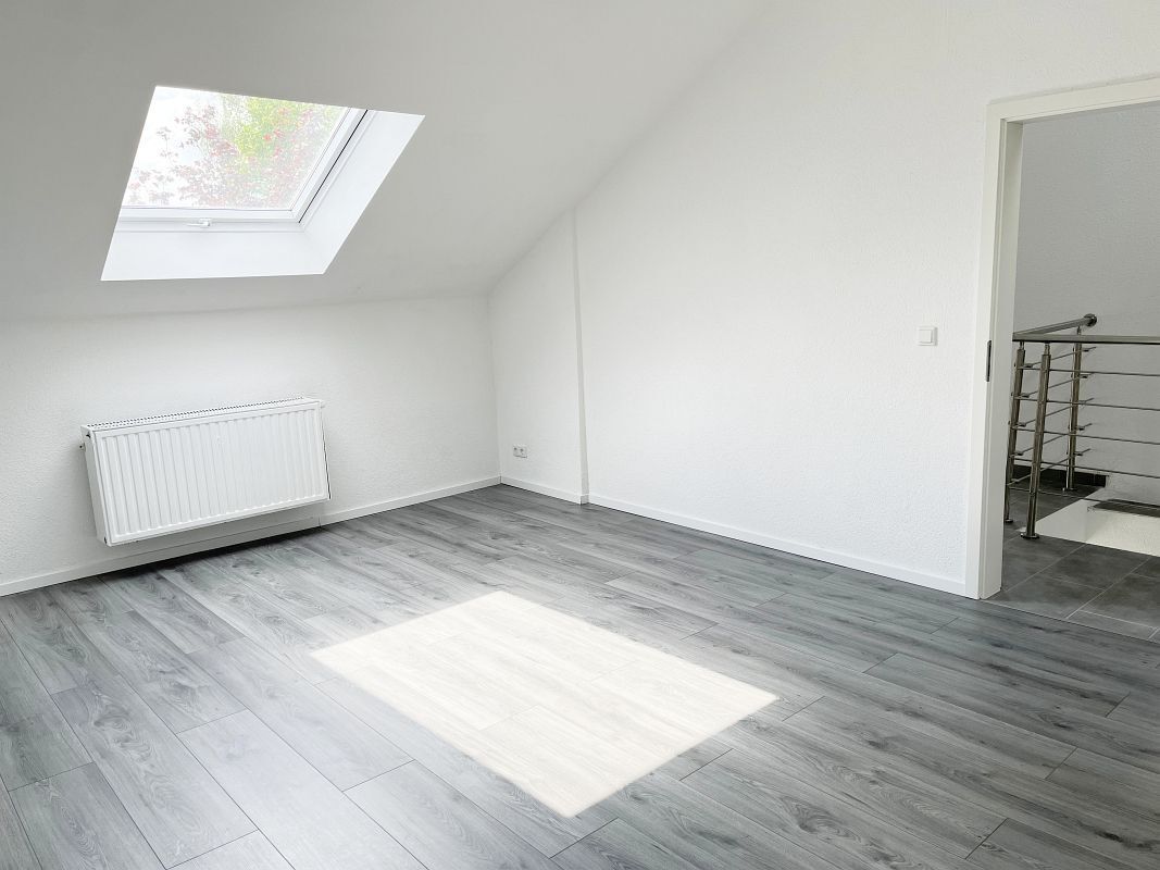 Attraktives Wohnhaus mit Einliegerwohnung für die große Familie – 64331 Weiterstadt-Schneppenhausen, 64331 Weiterstadt-Schneppenhausen – Vorschaubild 12