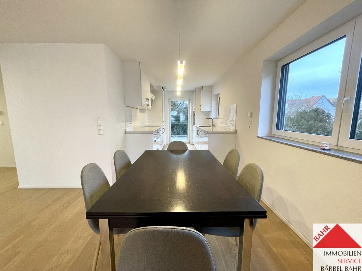 Möblierte 4-Zimmer-Wohnung in Maichingen – Ihr neues Zuhause mit hochwertiger Ausstattung! - Photo 2