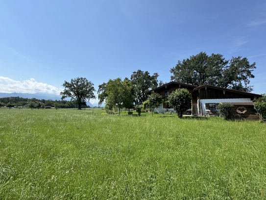 EFH mit Einlieger-Whg. und Doppelgarage in grandioser Bergpanorama-Naturrandlage