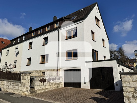 Hier können Sie Ihre Kapitalanlage nach eigenen Vorstellungen gestalten! Dreifamilienhaus in Amberg