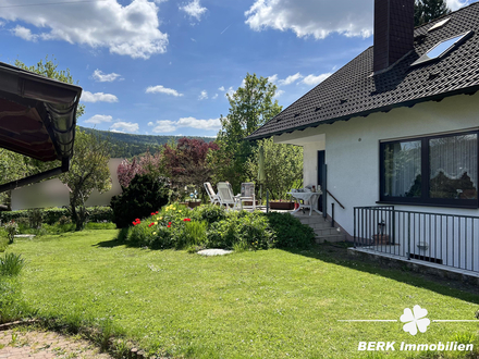 BERK Immobilien - Freistehendes idyllisches Einfamilienhaus in einer ruhigen Sackgasse von Collenberg