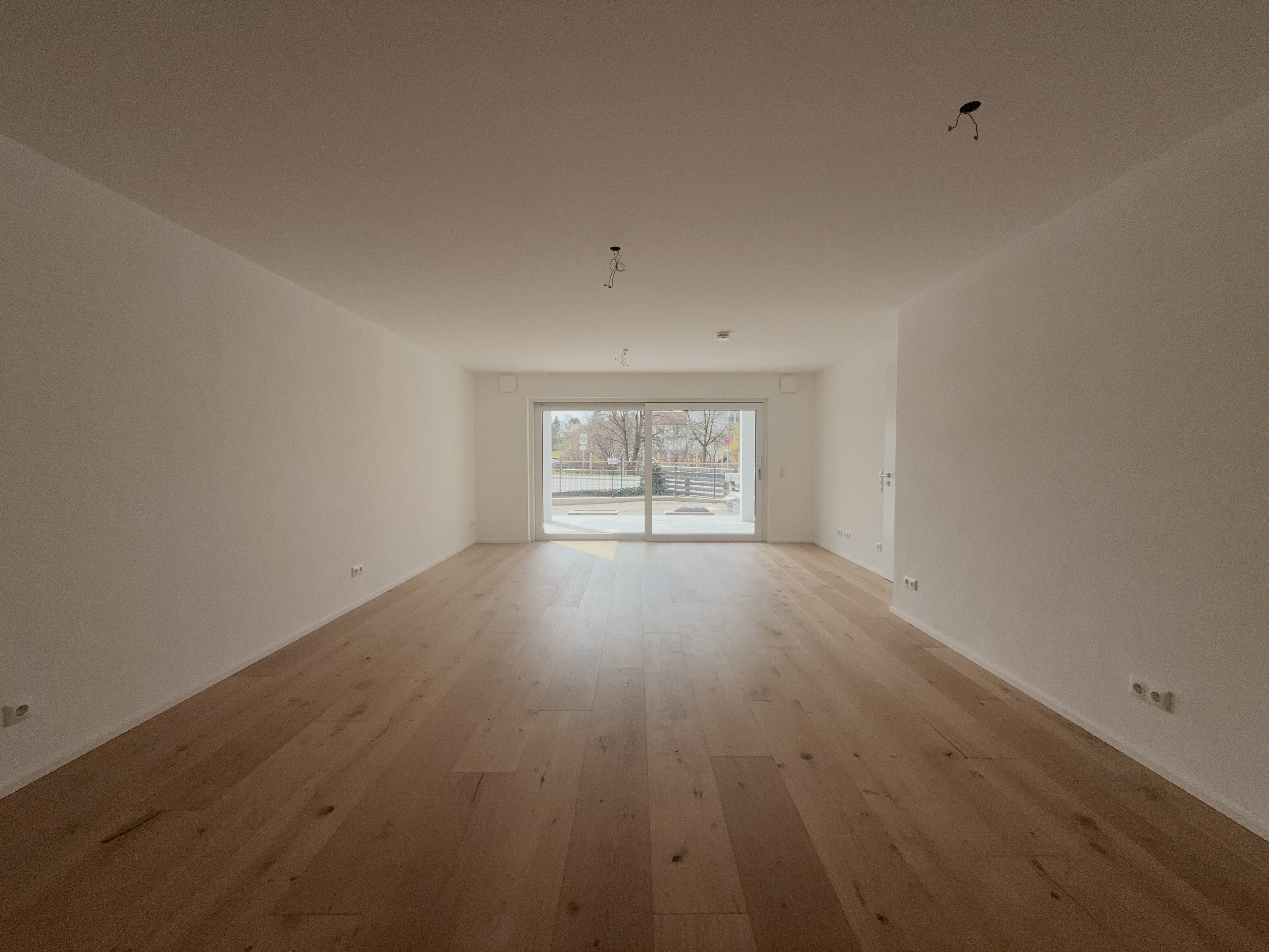                                                               Erstbezug / Stilvolle Neubauwohnung mit Terrasse und Gr&uuml;nfl&auml;che                                                       in Prien am Chiemsee