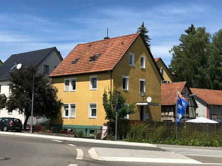 Dreifamilienhaus in guter Wohnlage