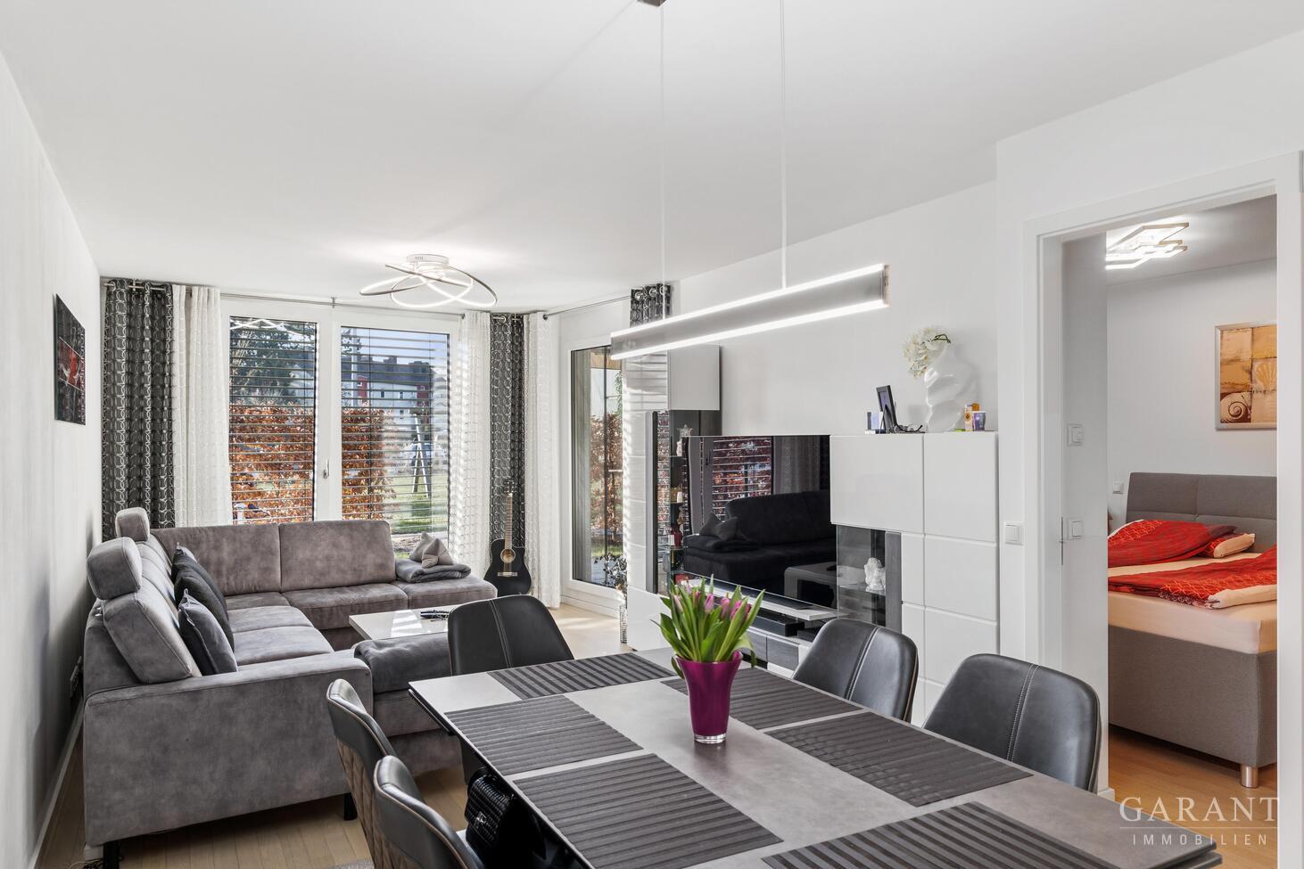 Ein Zuhause zum Wohlfühlen: Moderne 2 Zimmer-Wohnung mit sonniger Terrasse und kleinem Garten! – 86165 Augsburg, 86165 Augsburg – Vorschaubild 11