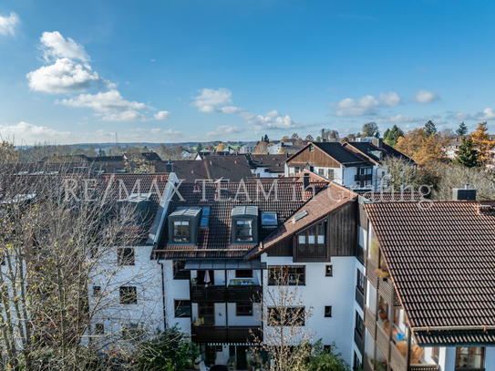 ***Pfiffig geschnittene Eigentumswohnung mit Loggia in Ruheoase von Ebersberg***