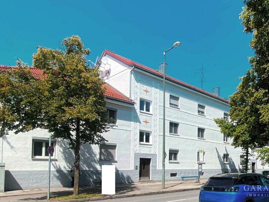 Gelegenheit: Renovierungsbedürftige 3 Zimmer-Wohnung in München-Lerchenau.