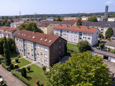 Sanierungsgebiet: 15-Familienhaus mit in Ravensburg-West