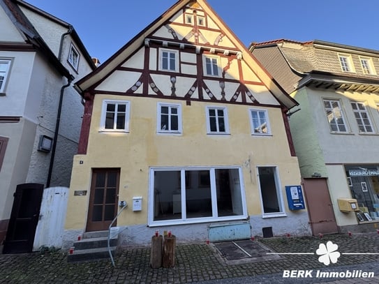 BERK Immobilien - Denkmalgeschützt - Haus in Amorbach mit Gasanschluss zu verkaufen