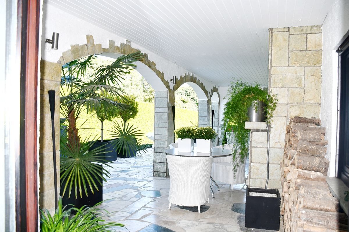 Wohnen wie im Urlaub – jeden Tag! Mediterrane Eleganz in exponierter Lage – 64407 Fränkisch-Crumbach, 64407 Fränkisch-Crumbach – Vorschaubild 4
