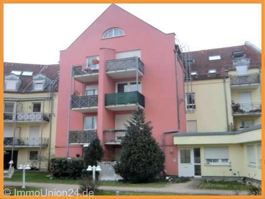 4 9 5,- für charmante 40 qm 1-Zimmer-Wohnung mit Balkon und Einbauküche und Tiefgaragenstellplatz