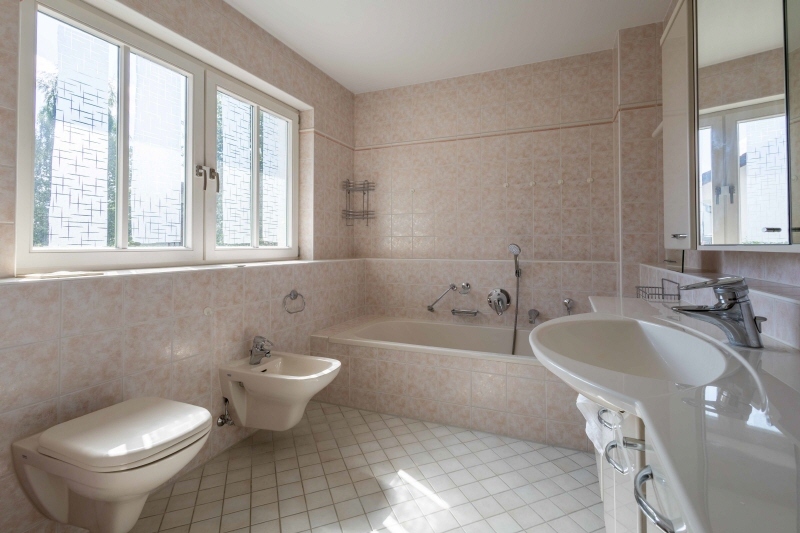 Attraktives Mehrfamilienhaus in begehrter Lage von Stephanskirchen – 83071 Stephanskirchen, 83071 Stephanskirchen – Vorschaubild 22