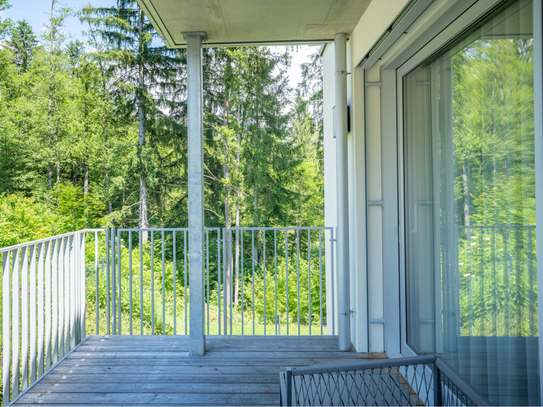 Moderne Wohnung mit großem Balkon in Zentrumslage