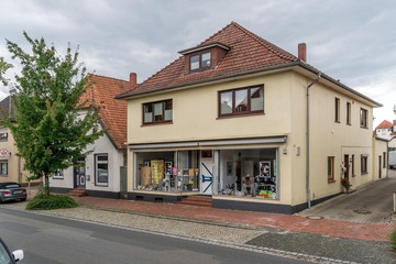 Straßenansicht