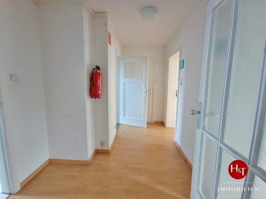 Zentral in Delmenhorst – Zwei Zimmer mit Einbauküche und Balkon!