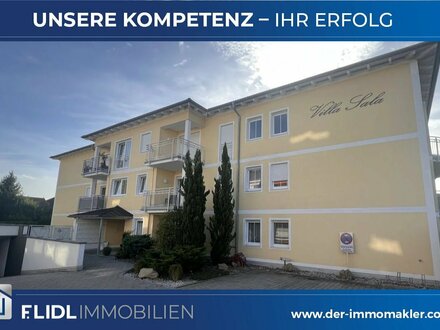 Traumhafte ETW in oberster Etage, 2 Balkone u. 2 Tiefgaragenstellplätze!