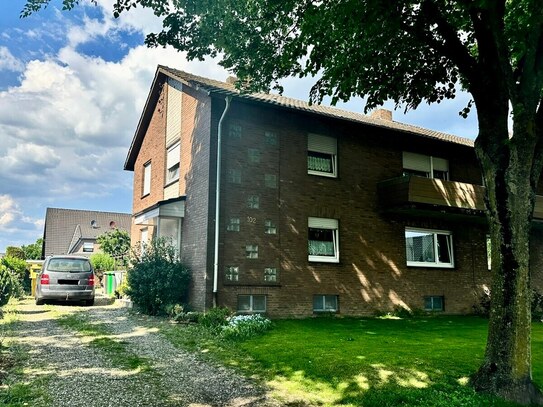 Zweifamilienhaus in guter Lage von Vrasselt zu kaufen.
Viel Platz für die ganze Familie. :-)