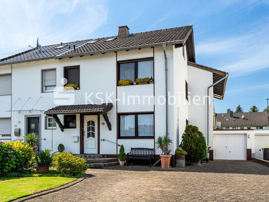 Wunderschönes Zweifamilienhaus in Bergheim Quadrath-Ichendorf.